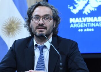 Cancillería presentó una muestra sobre la Cuestión Malvinas
