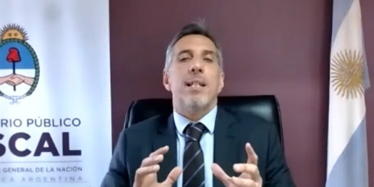 Obra pública en Santa Cruz: el fiscal Luciani deberá responder los planteos de la defensa