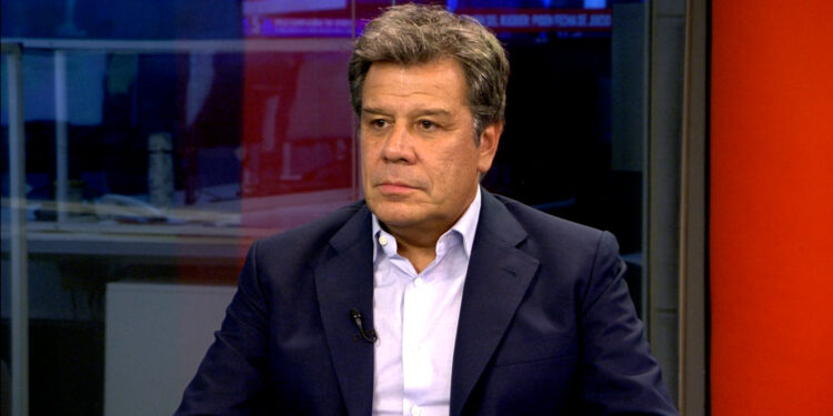 Manes propone un encuentro de expresidentes como “gesto histórico” ante el ataque a Cristina