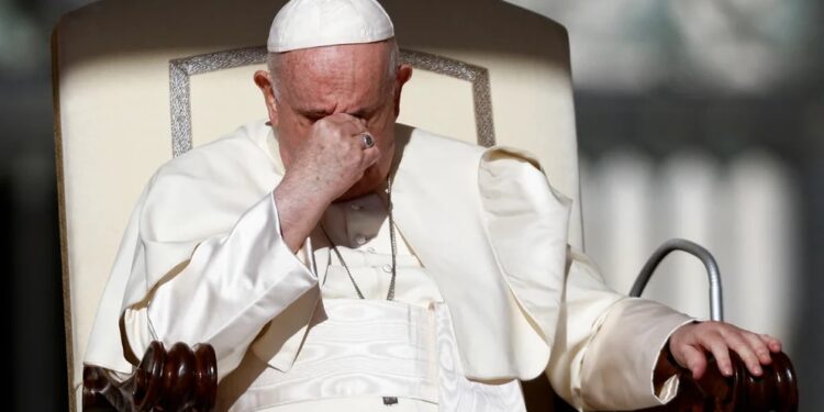 El papa Francisco habló de los cuerpos torturados hallados en Ucrania tras la retirada rusa: “Es una barbarie y una monstruosidad”