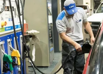 YPF aumentó sus combustibles 6% en promedio