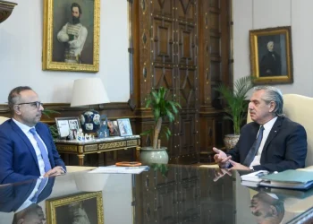 Cruces entre el jefe de asesores de Alberto Fernández y un diputado de Lavagna por un nuevo impuesto