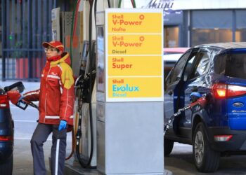 Shell volvió a picar en punta y aumentó otro 4% la nafta