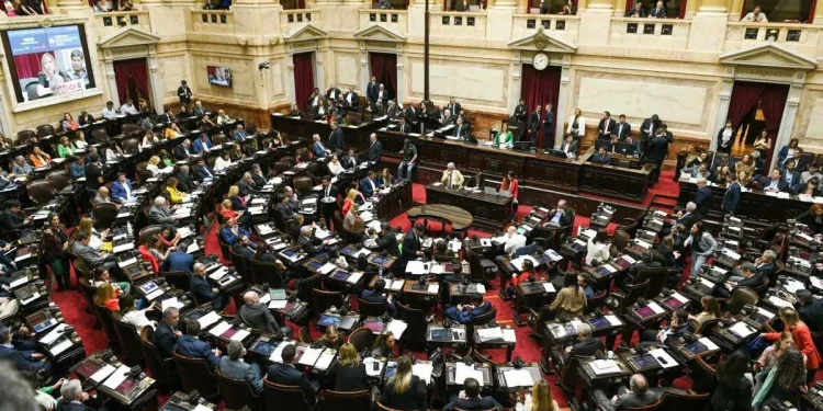 Se terminaron las extraordinarias y se quedaron sin tratar los 28 proyectos que envió el Gobierno