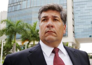 Comenzó el juicio contra Julio De Vido, Claudio Uberti y Ricardo Echegaray por la valija de Guido Antonini Wilson