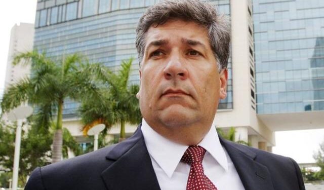 Comenzó el juicio contra Julio De Vido, Claudio Uberti y Ricardo Echegaray por la valija de Guido Antonini Wilson