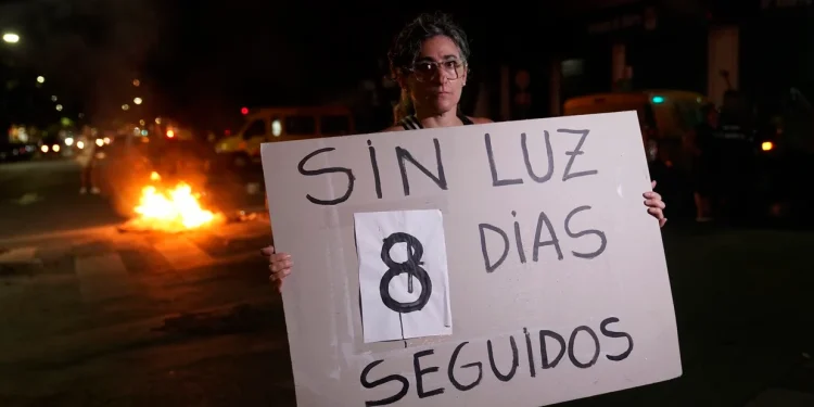 Edesur deberá devolverle $ 132 millones a 70.000 usuarios