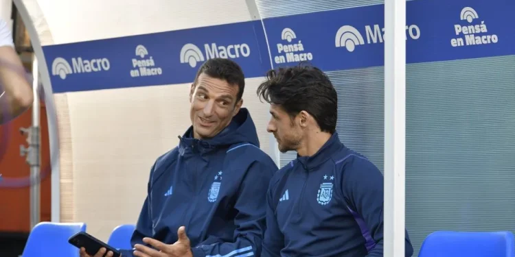 Banco Macro presentó su nuevo aviso institucional con Lionel Scaloni como protagonista