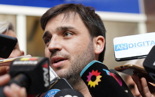 Un gobernador y un intendente del PRO se reúnen con el Gobierno para pedir cambios en Ley de pesca