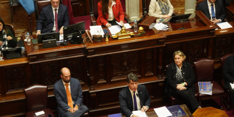 El jefe de Gabinete culpó al kirchnerismo por la parálisis de la obra pública