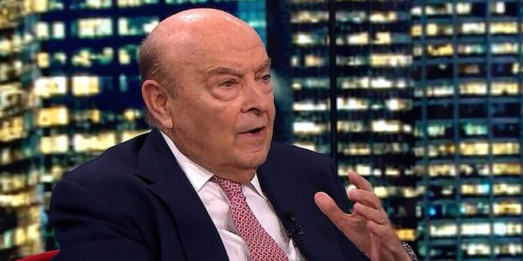 Cuál es la receta de Domingo Cavallo para fortalecer las reservas y reducir el riesgo de una brusca devaluación