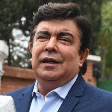 Fernando Espinoza irá a juicio oral acusado de abuso sexual y desobediencia