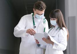 Residencias médicas: oficializan reforma y examen único.