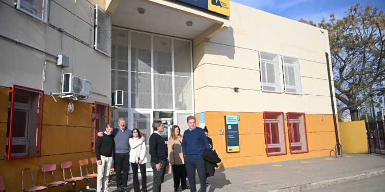 FUNDACIÓN BANCO CIUDAD CON LA SALUD PÚBLICANUEVO ECÓGRAFO PARA EL CeSAC 5 DE LUGANO