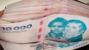 Bancarios acuerdan aumento: Salario inicial $1.872.000