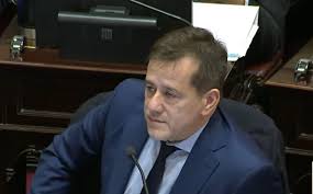 sin la presencia del peronismo, el oficialismo dictaminó el proyecto de ley de Inocencia Fiscal