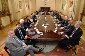 El Gobierno defendió la reforma laboral en el inicio de las sesiones extraordinarias: