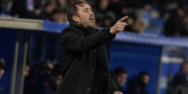 Eduardo Coudet reflexiona sobre la derrota ante Boca: “Nos está costando más de lo que pensaba”