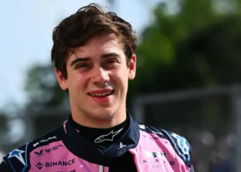 Franco Colapinto brilla en la F1: Éxito para Alpine y satisfacción de Briatore