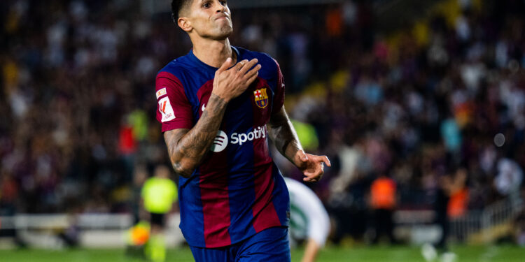 El Barcelona cierra su campaña triunfal con un 3-1 sobre el Real Betis en LaLiga