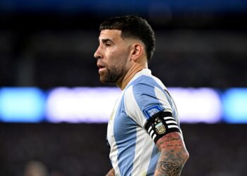 Nicolás Otamendi se encuentra a un paso de unirse a River Plate