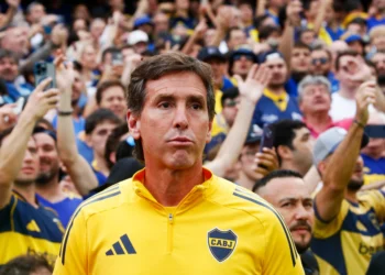 Claudio Úbeda tras la eliminación de Boca: “Hay que asumir la derrota y dar la cara”