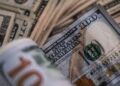 El Gobierno enfrenta el dilema de aumentar las tasas o dejar que suba el dólar en el segundo semestre