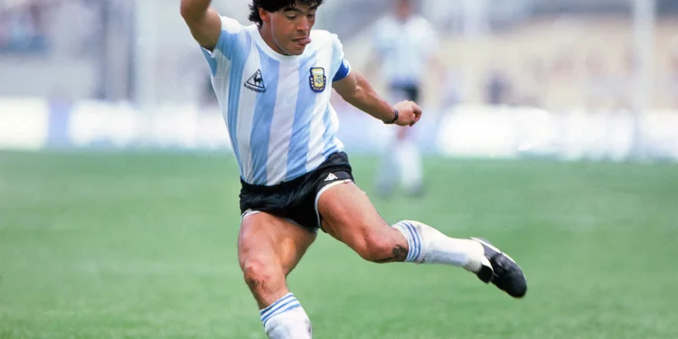 El icónico momento en que Maradona puso fin a una discusión en vivo con Sanfilippo
