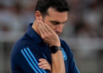 El biógrafo de Scaloni explica por qué consideró dejar la Selección argentina: “Tenía la cabeza hecha una coctelera”