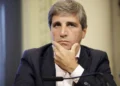 Ajustes fiscales y aumento en subsidios marcan la gestión de Caputo en el primer semestre