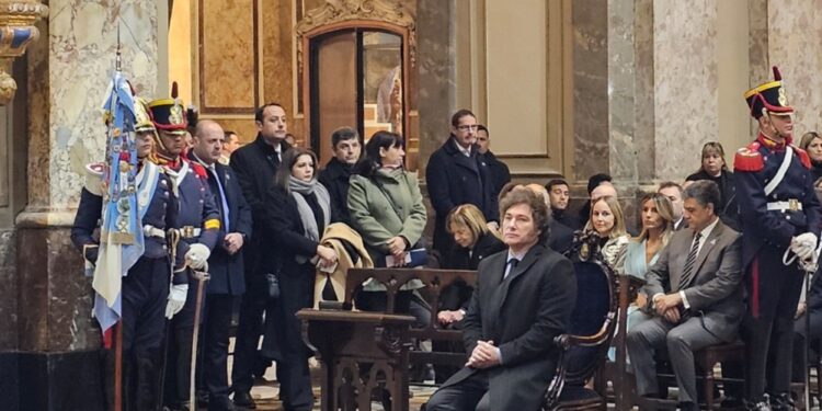 Milei liderará el Tedeum en Buenos Aires tras la vigilia en Tucumán