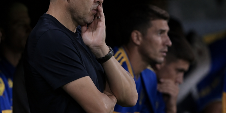 Los desafíos que dejó la caída de Boca ante Riestra: el arco, los suplentes, el “9” y la actitud