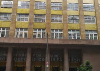 Tensiones en el Tribunal de Tasaciones ante la privatización de empresas estatales