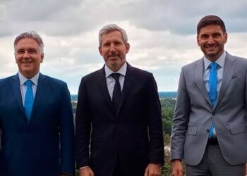 Llaryora, Pullaro y Frigerio se unen en Córdoba para fortalecer la Región Centro