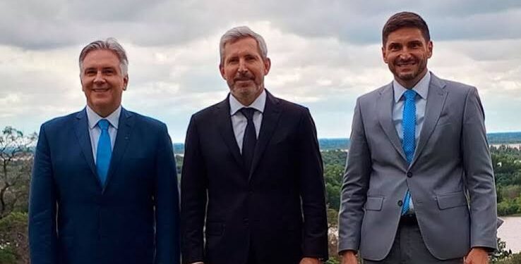 Llaryora, Pullaro y Frigerio se unen en Córdoba para fortalecer la Región Centro