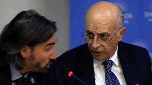 El Gobierno evalúa reducir el mandato del Procurador General y acelera el proceso para cubrir vacantes en la Justicia