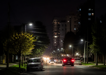 Se restablece el servicio eléctrico en La Plata tras el incendio en una central: 22 mil usuarios siguen sin luz