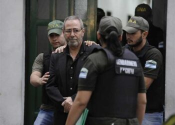 Un exfuncionario declaró sobre Ricardo Jaime y relató presuntas irregularidades durante su gestión