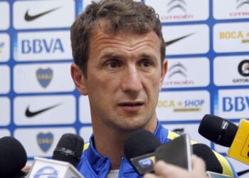 La frustración de Rodolfo Arruabarrena tras el empate de Boca ante Platense