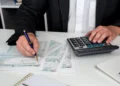 Las provincias recaudan menos por Ingresos Brutos y aumenta el peso de los impuestos inmobiliarios