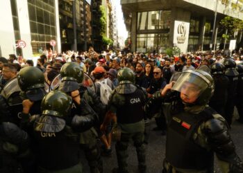 El Gobierno reforzó la seguridad en Plaza de Mayo ante una marcha por el endeudamiento