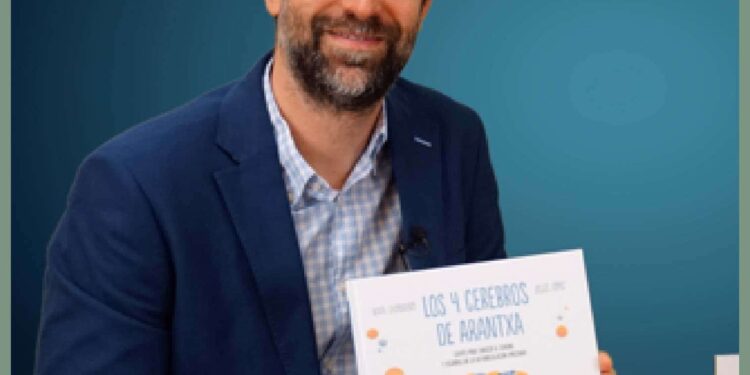 Rafa Guerrero, psicólogo: “La separación de padres es dolorosa, pero los hijos priorizan su vínculo”