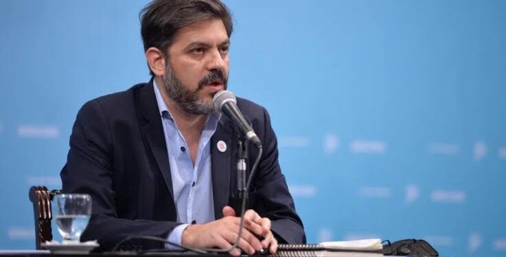 Kicillof acusa a Nación de negociar votos por las PASO y reclama por el traslado de una base aeronaval