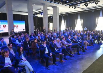 Herramientas para entender, decidir y actuar el banco ciudad reunió a referentes y especialistas para analizar el nuevo mapa de las pymes