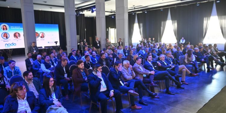 Herramientas para entender, decidir y actuar el banco ciudad reunió a referentes y especialistas para analizar el nuevo mapa de las pymes