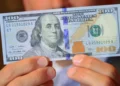 El dólar mayorista subió 0,5% y cortó una racha de cuatro jornadas en baja