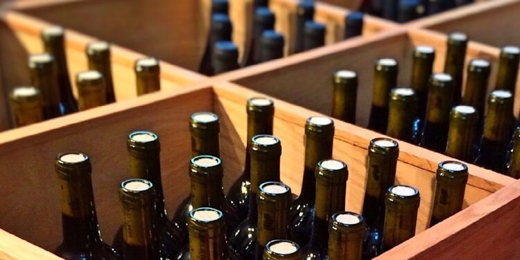 Las exportaciones de vino cayeron 28% en agosto y el sector enfrenta un desafío mayor: vender más sin perder valor