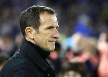 Reflexiones de Arruabarrena tras el triunfo de Boca ante San Lorenzo: un mensaje para los aficionados en la lucha por los títulos