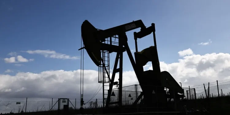 El petróleo Brent supera los US$105 y los mercados siguen de cerca la tensión en el Golfo
