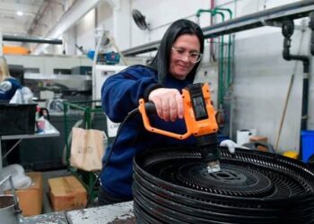 La industria pyme enfrenta una caída de la demanda y mayores dificultades financieras